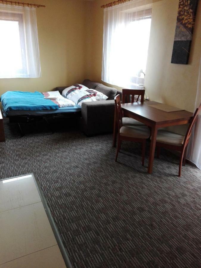 Apartman Fiona Veľka Lomnica Bagian luar foto